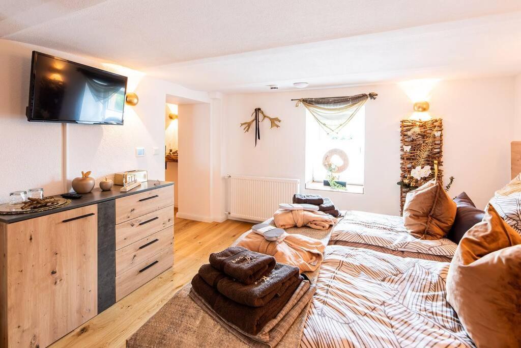 Chalet Vitaspa - Whirlpool & Sauna Privatspa Пегниц Екстериор снимка