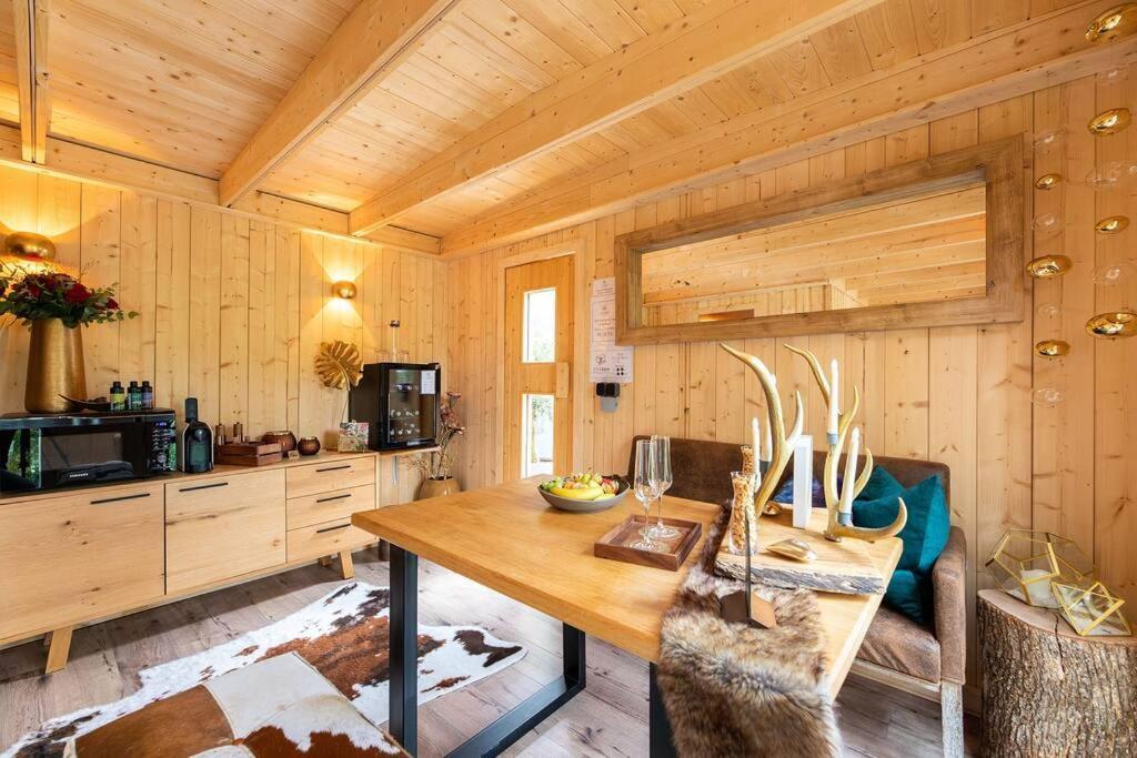 Chalet Vitaspa - Whirlpool & Sauna Privatspa Пегниц Екстериор снимка