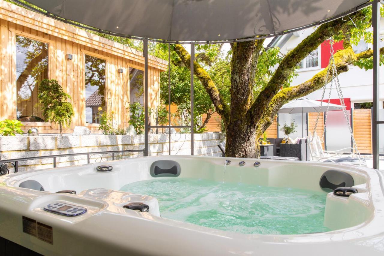 Chalet Vitaspa - Whirlpool & Sauna Privatspa Пегниц Екстериор снимка