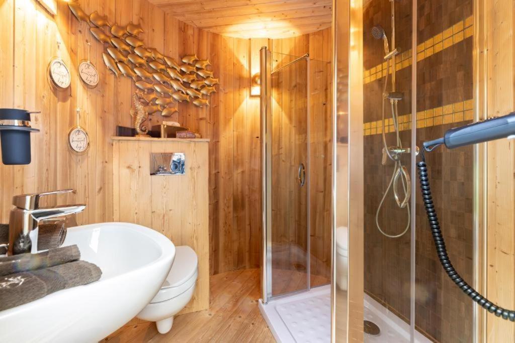 Chalet Vitaspa - Whirlpool & Sauna Privatspa Пегниц Екстериор снимка