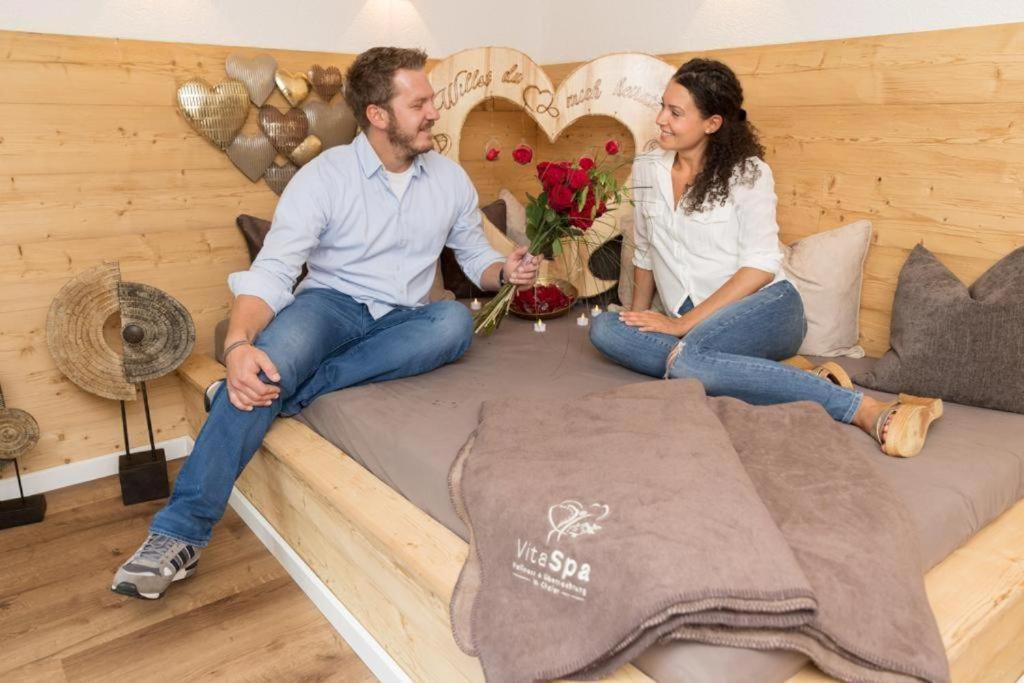 Chalet Vitaspa - Whirlpool & Sauna Privatspa Пегниц Екстериор снимка